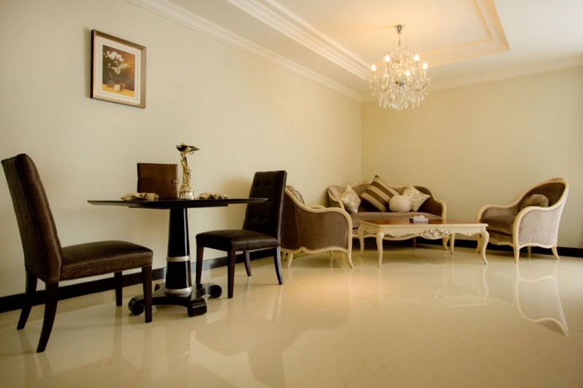 Lk Royal Wing Hotel Pattaya Bagian luar foto